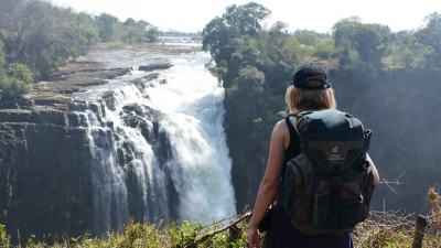 Victoria Falls Simbabwe (Alexander Mirschel)  Copyright 
License Information available under 'Proof of Image Sources'